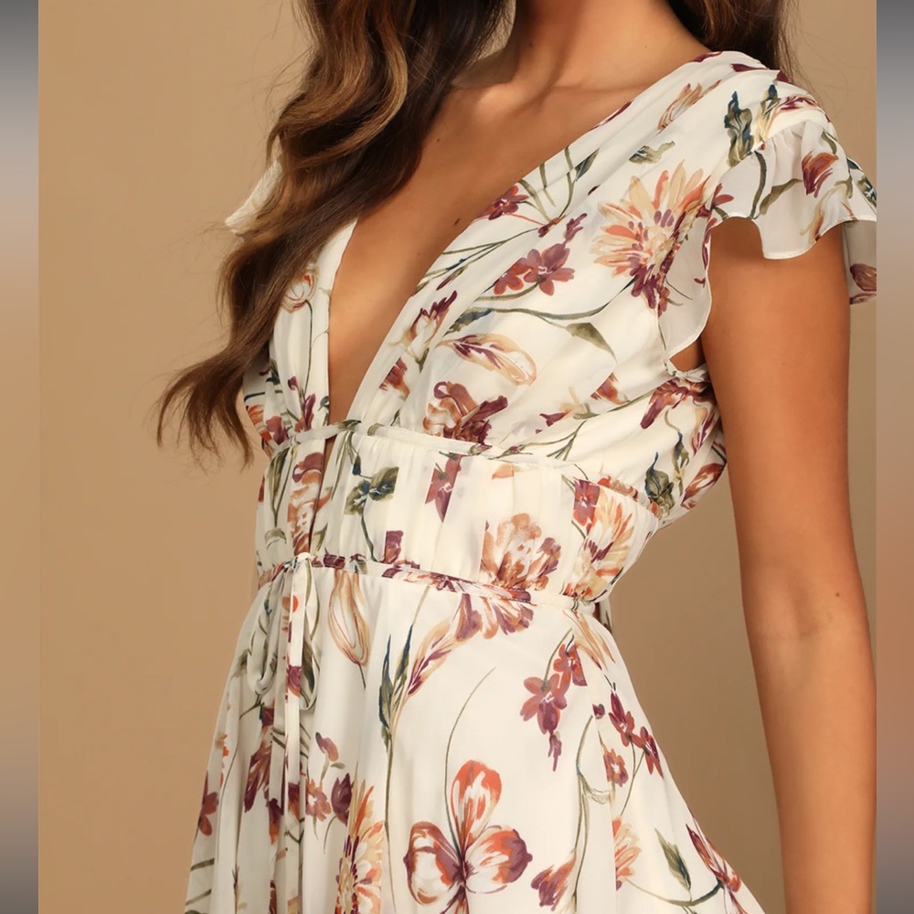 Lulus Flirty Ways Cream Floral Print Flutter Sleeve Romper - Picture 4 of 6